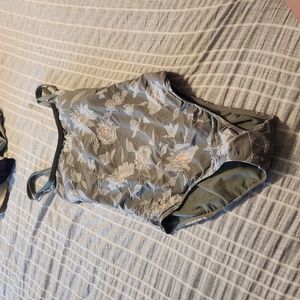 Carve Designs new one piece Swimsuit small